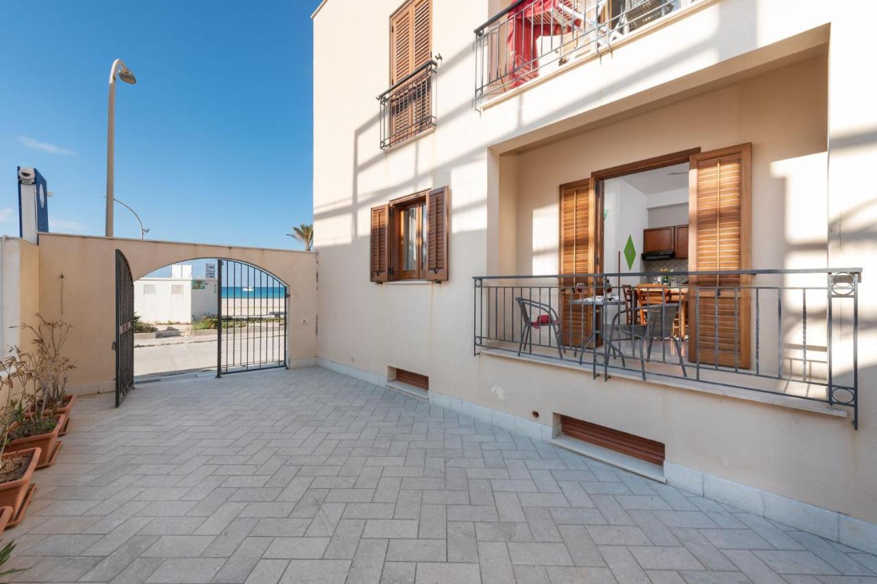 I Tre Golfi Beach Apartments Сан-Вито-Ло-Капо Экстерьер фото